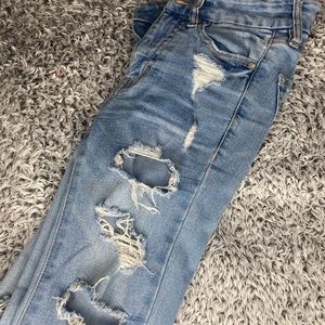 Aeropostale skinny ripped jeans
